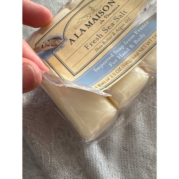 A La Maison French Milled Fresh Sea Salt Shea Butter Argan Oil Soap 4 Bar value - Picture 5 of 6